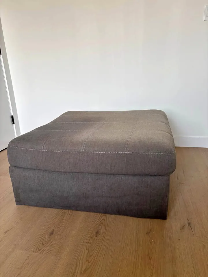 Sofa Ottoman Chair thumbnail