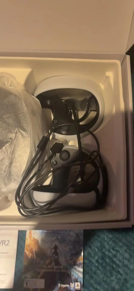 Sony PlayStation VR2 Horizon Call of the Mountain Bundle - photo 2
