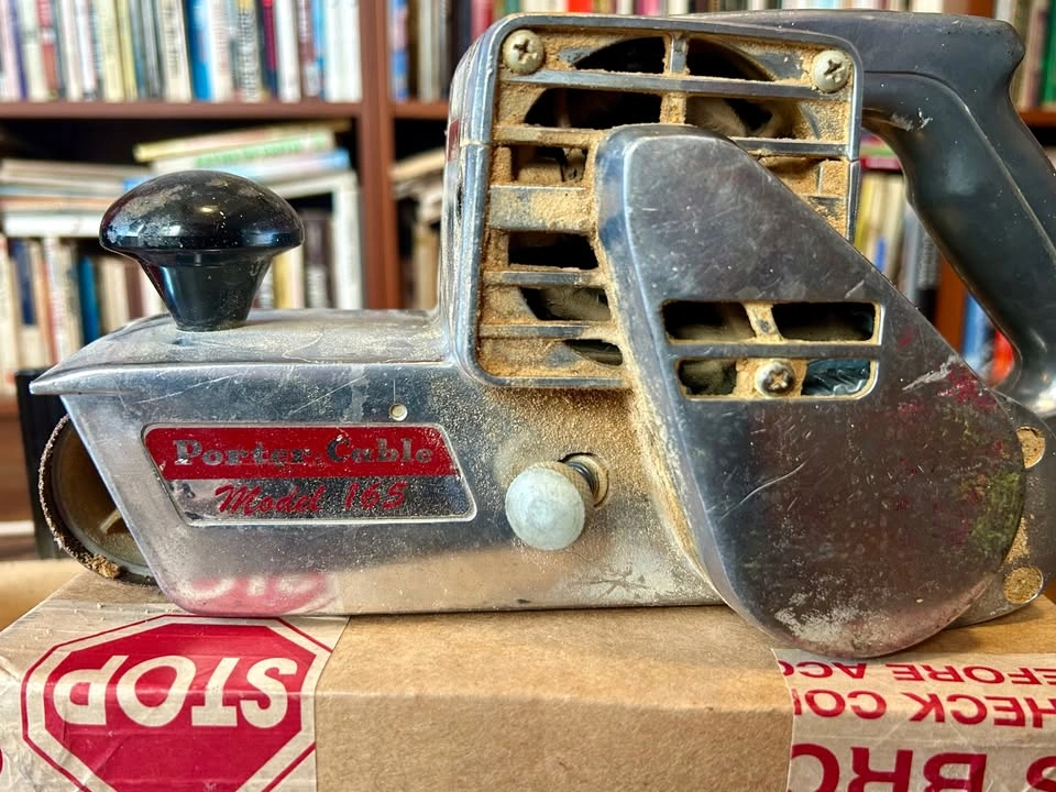 9-Piece Vintage Woodworking & Power Tool Bundle - photo 5