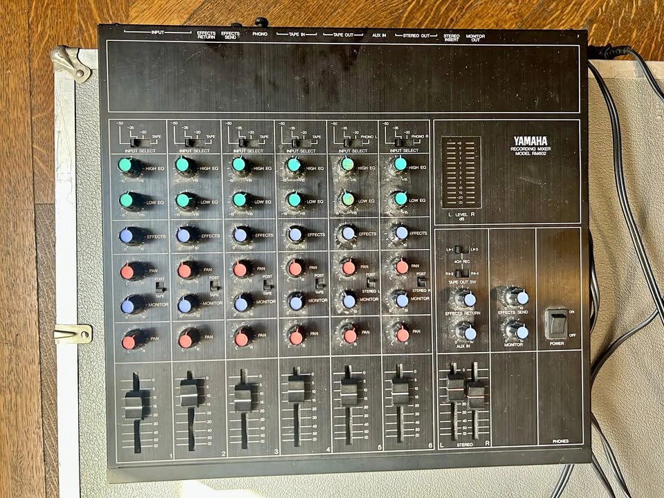 Vintage Yamaha RM602 6-Channel Mixer + Case + Mic