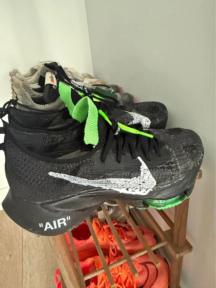 Nike off white tempo % size 9.5US
