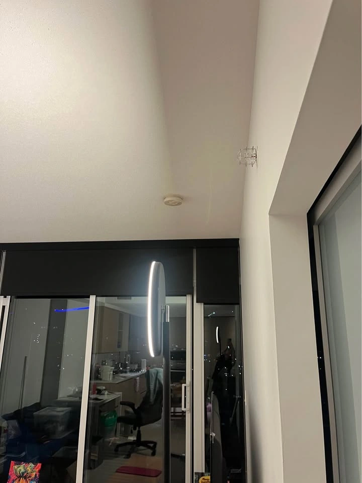 Modern LED Disc Floor Lamp, strong yellow light - photo 2