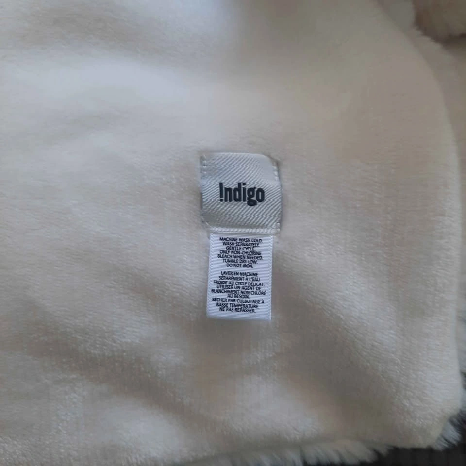 Indigo fluffy blanket - photo 3