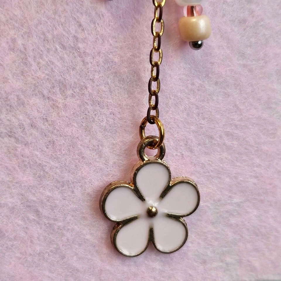 Cute pink flower charm handmade beaded hypoallergenic earrings - photo 2