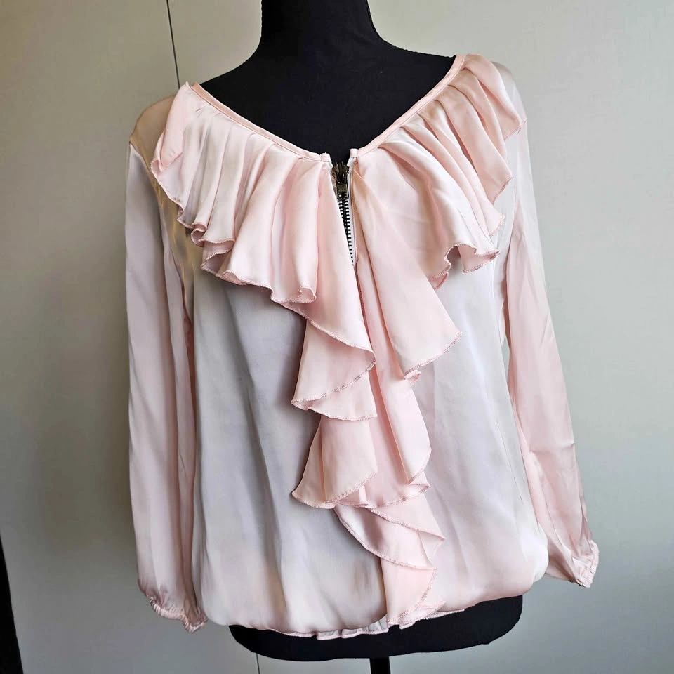 Bedo femme szM Light Pink Ruffle Satin Zipper Blouse