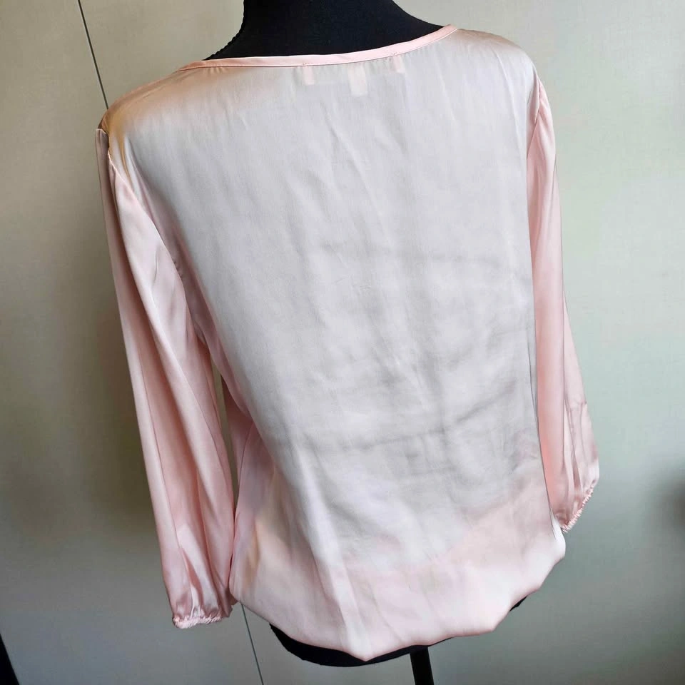 Bedo femme szM Light Pink Ruffle Satin Zipper Blouse - photo 5