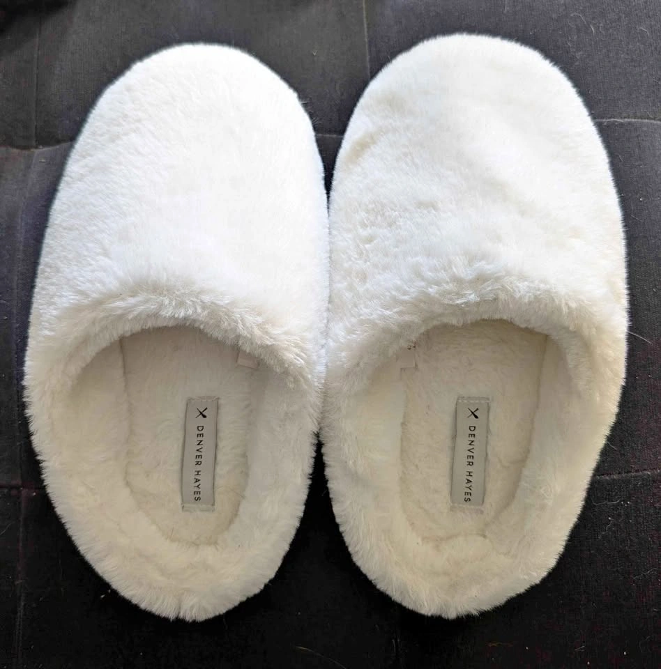 Faux Fur Denver Hayes Women's Slippers (M/7-8)