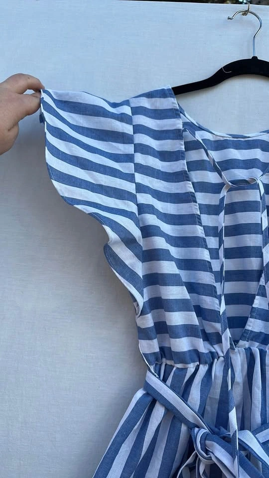 SHEIN Blue and White Striped Romper - photo 4