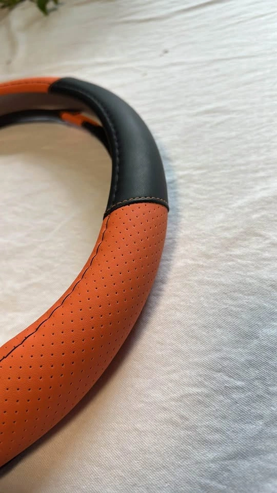 Steering wheel cover - photo 2