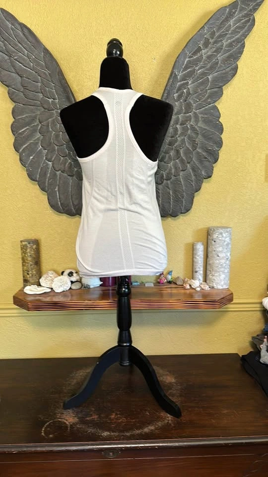 Lululemon White Tank Top - photo 4