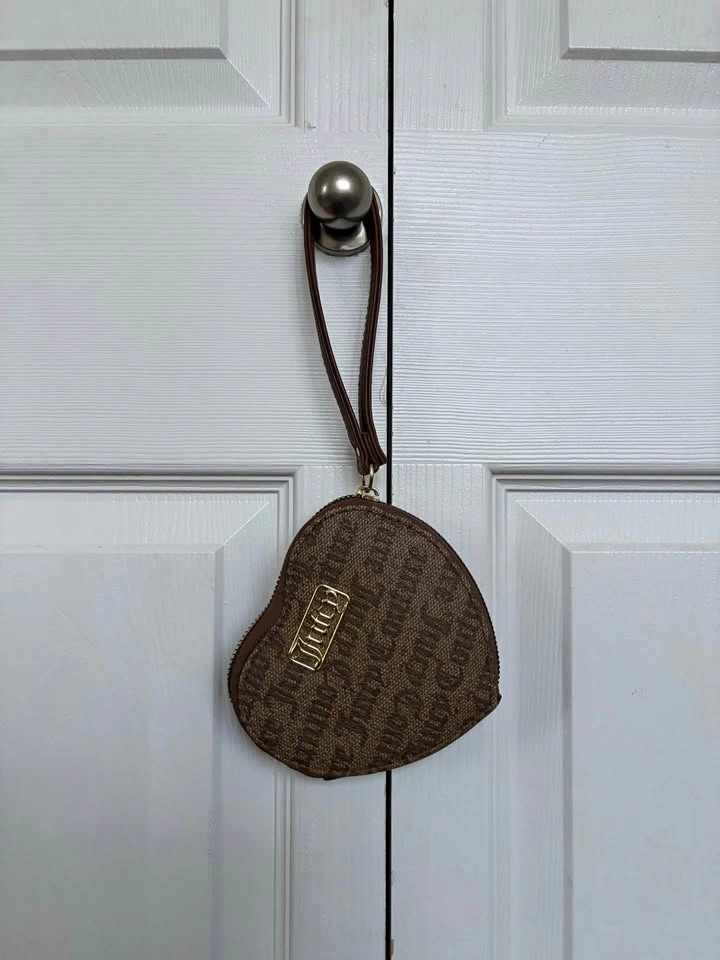 Juicy couture coin purse