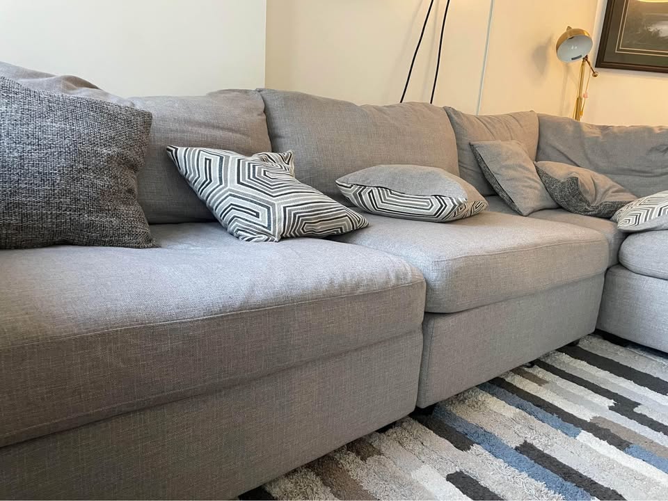 4-Piece Modular Sectional Couch - Light Grey - photo 2