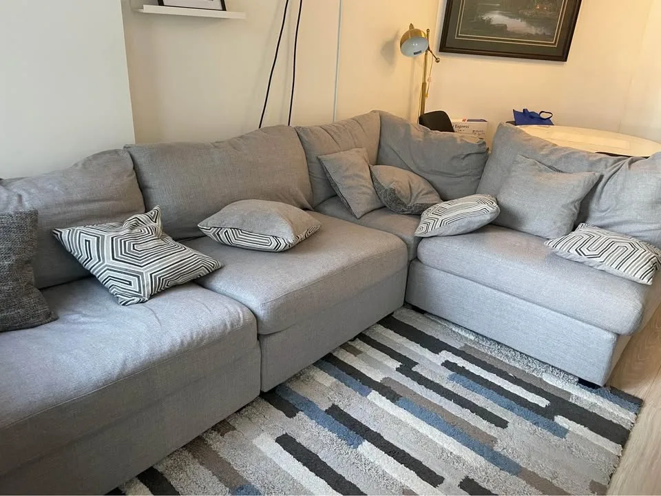 4-Piece Modular Sectional Couch - Light Grey image indicator(5)