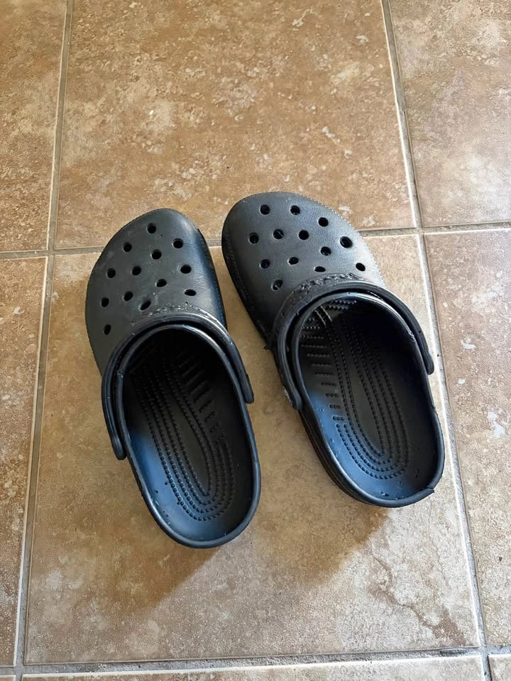 Used crocs