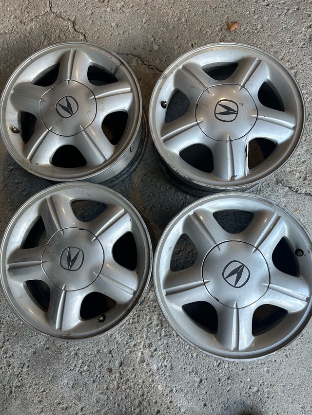 Acura Rims- 15-inch  • 4x100mm Bolt Pattern  Acura Integra, an