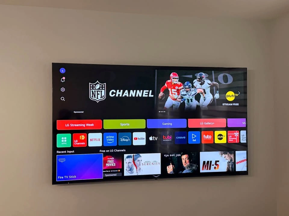 LG 4K Smart TV with box- 86” - photo 2