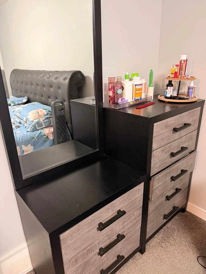 Black and Grey Two-Tone Dresser with Mirror - photo 2