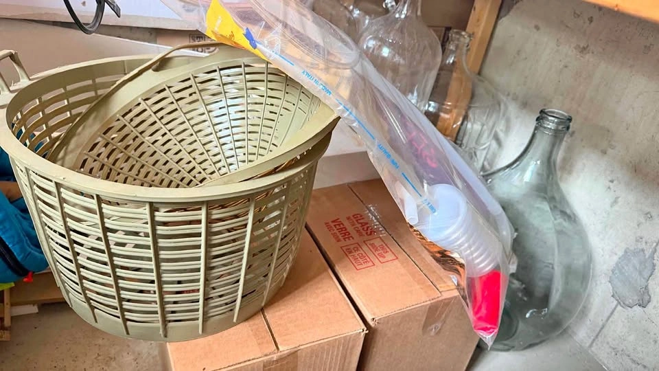 Home Brewing and Winemaking Kit with Glass Carboys