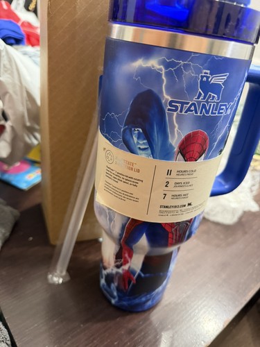 Spider-Man Cup 40oz white and blue Insulated Handle Lid - photo 2
