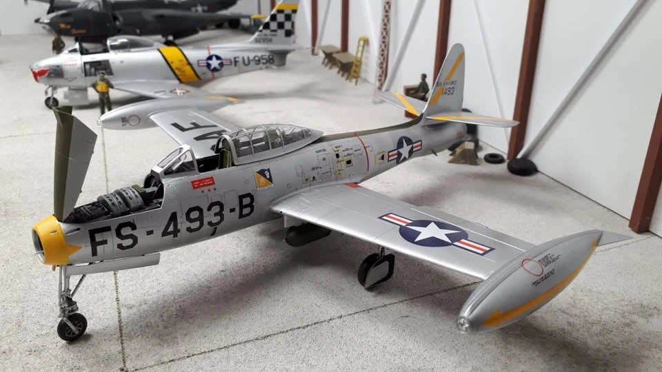 Completed 1/48th scale F-84G Thunderjet plastic model aircraft - photo 5