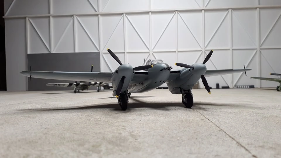 Completed 1/48th scale Mosquito plastic model aircraft - photo 3