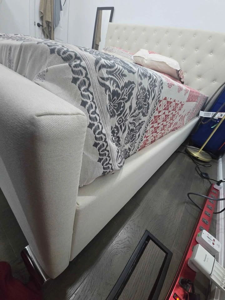 White king size bed in good condition - just the bed frame - photo 4
