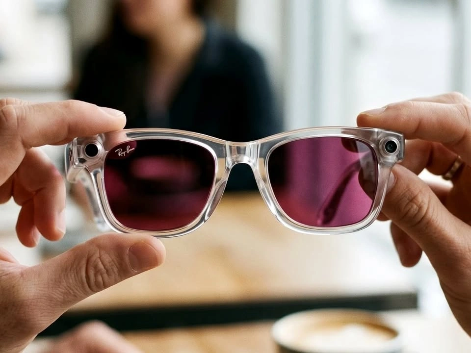Ray-Ban Meta Wayfarer Limited Edition – Matte Transparent - photo 2