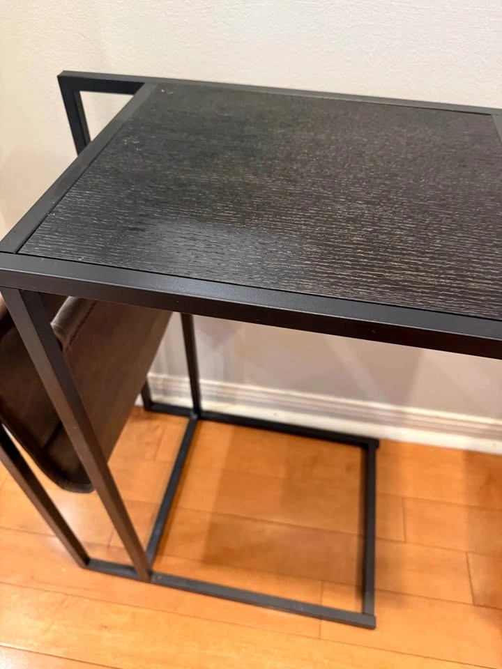 Black C-Shaped Side Table with Magazine Holder - photo 2