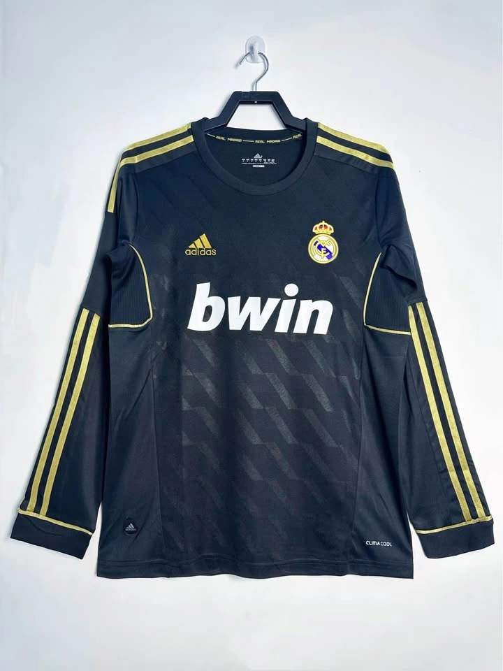 Real Madrid Long Sleeve Retro - photo 3