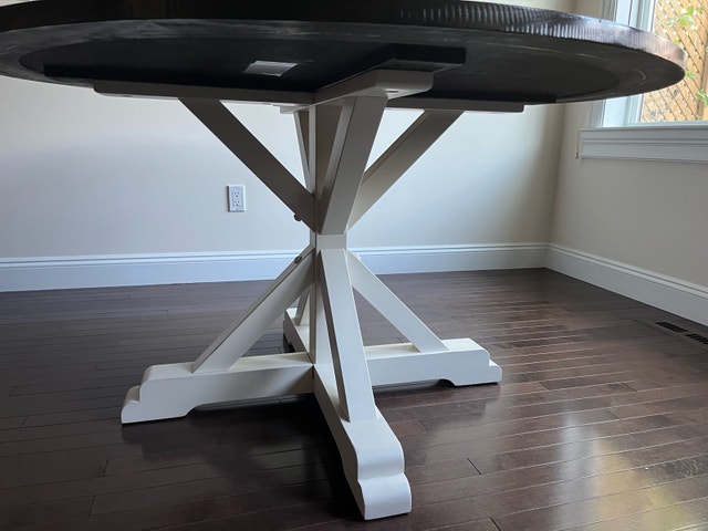 Round dining table - photo 2