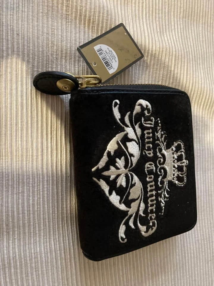 Juicy Couture Velour Zip-Around Wallet - photo 2