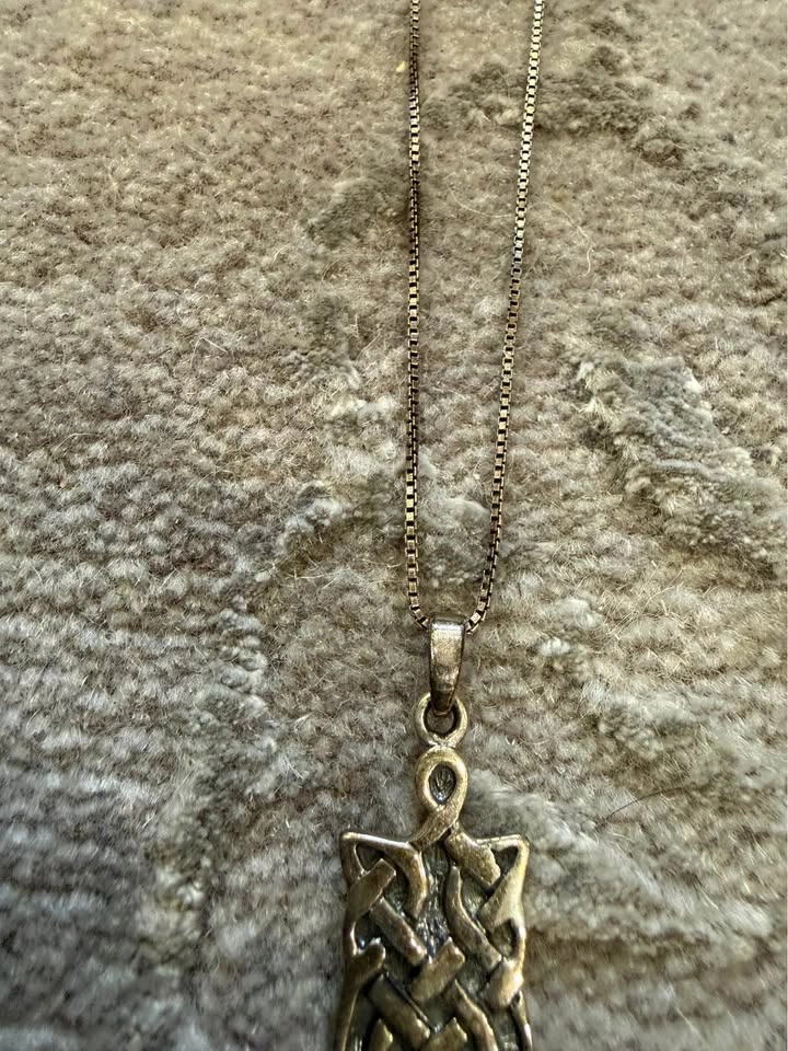 Scottish Loft Celtic Knot Pendant Necklace - photo 2