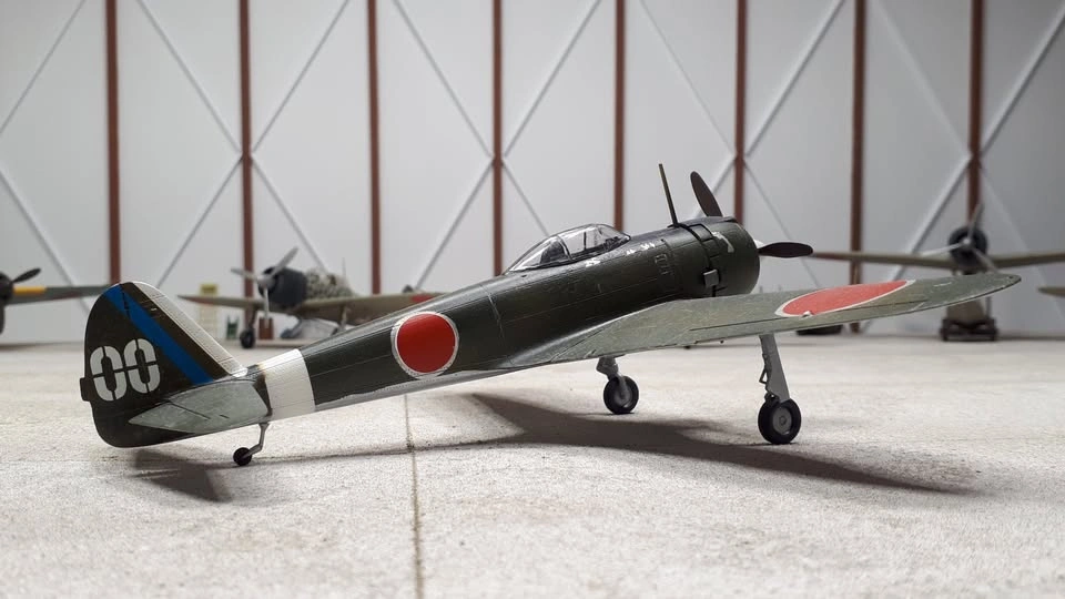 Completed 1/48th scale Ki-43 Oscar plastic model aircraft - photo 2