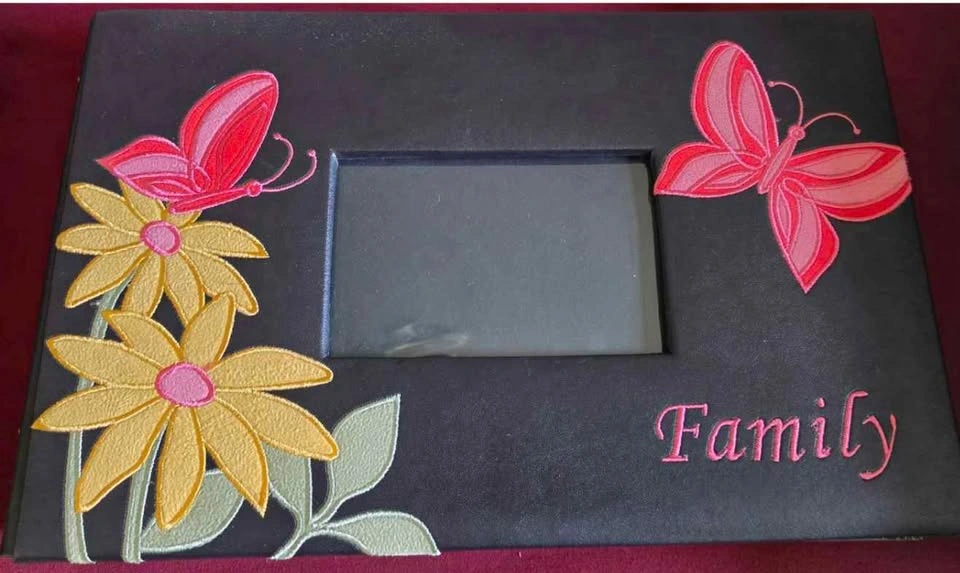 Lot of 4 Leather Photo Albums (4x6) – Holds 1500 Photos Total - photo 3