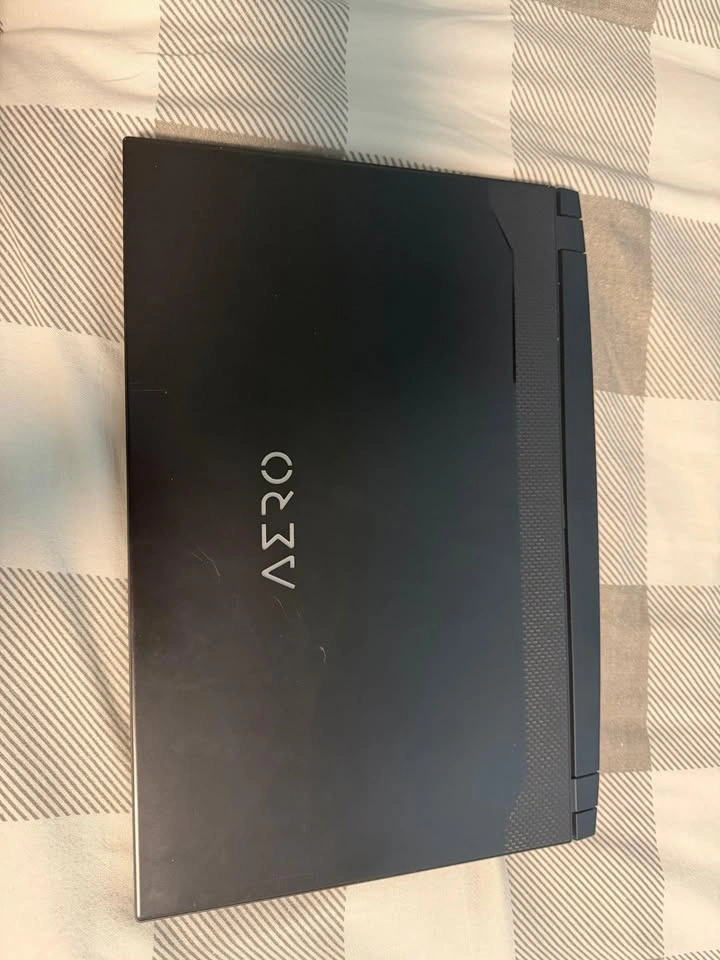 Gigabyte OLED Gaming Laptop Core i7 RTX 3070, 64GB RAM, 2TB - photo 4