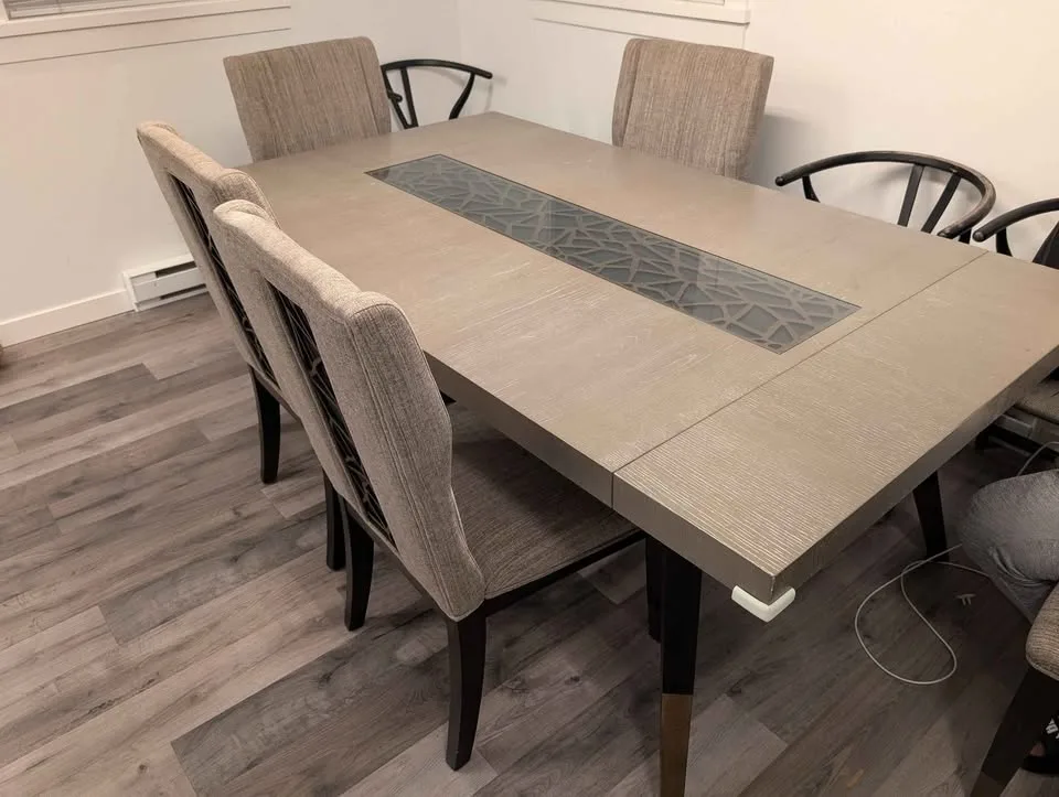 Tate Dinning Table Set image indicator(4)