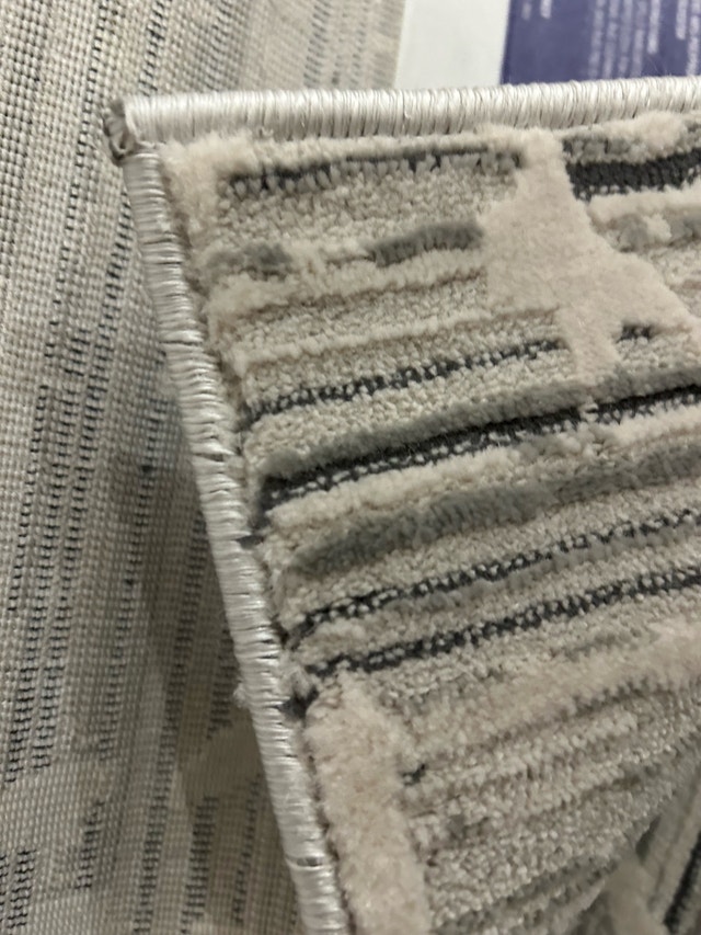 Safavieh Reflection Collection Area Rug - photo 2