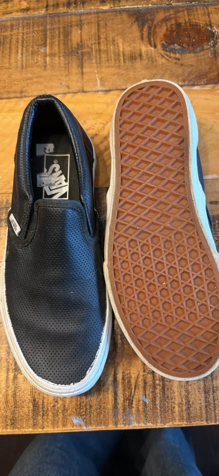 Vans Classic Slip-On Perforated Leather - photo 2