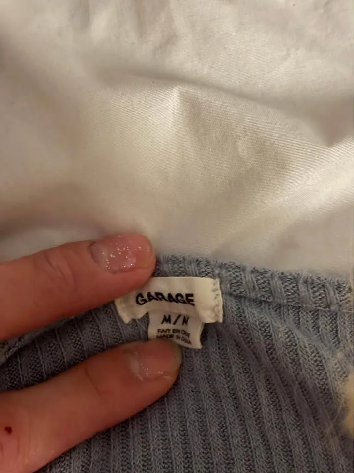 Garage Cropped Button Top image indicator(2)