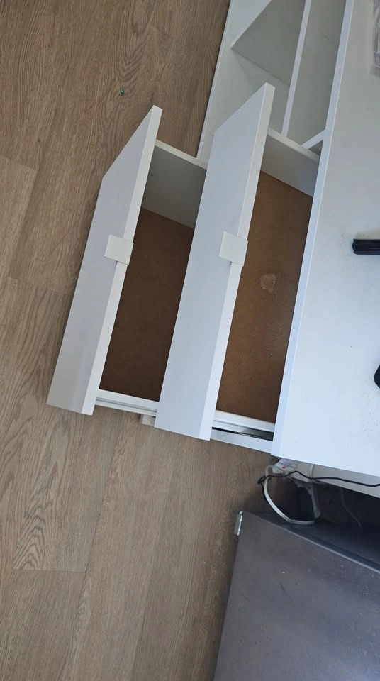 Ikea White TV Cabinet - photo 3