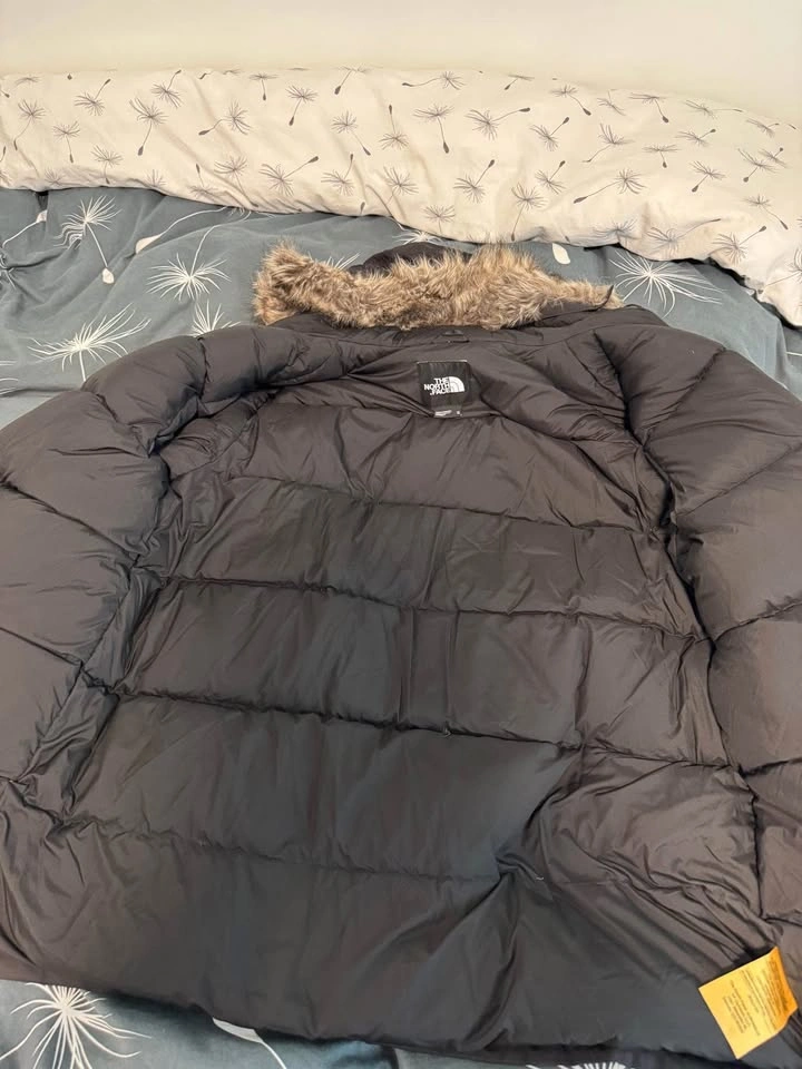 The North Face Winter Parka - Men's XL - Excellent Condition - photo 2