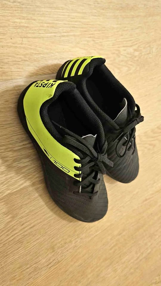 Decathlon soccer cleats