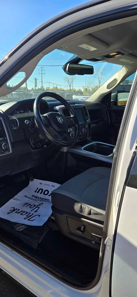 2023 Ram 1500 Classic Crew Cab - photo 5