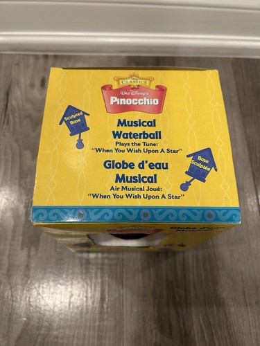 RARE Disney Enesco Pinocchio Snow Globe 533521 When You Wish Upo - photo 3