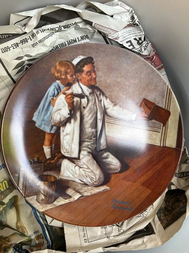 THE PAINTER Porcelain Plate NORMAN ROCKWELL HERITAGE COLLECTION