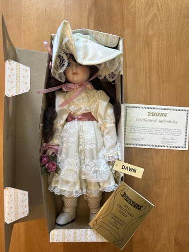 1989 Seymour Mann Samantha & Dawn Porcelain Dolls Lot of 2 - photo 4
