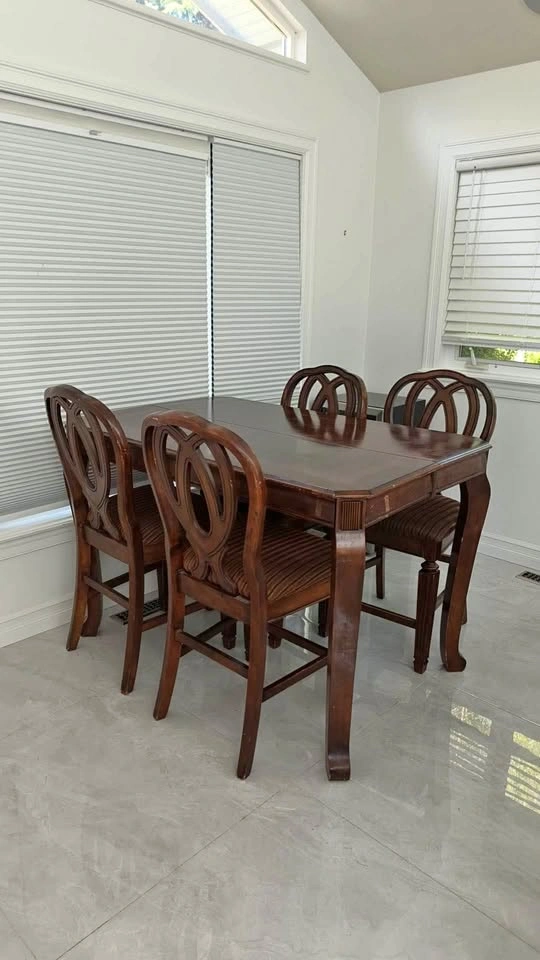 Wooden Counter Height Dining Table Set with 4 Chairs