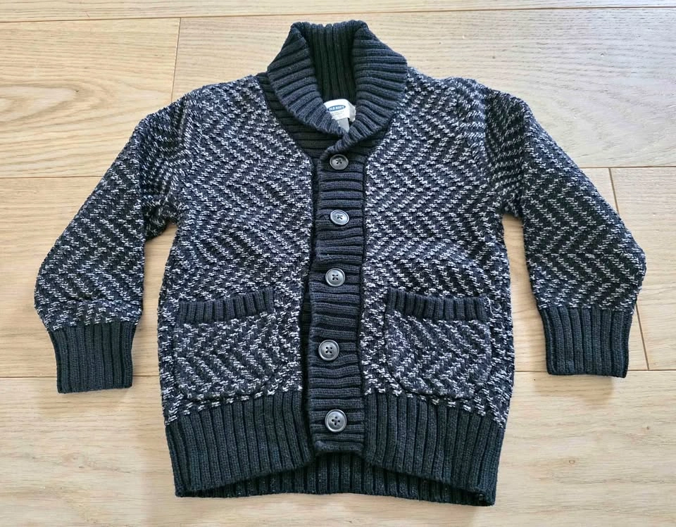 3T Old Navy sweater