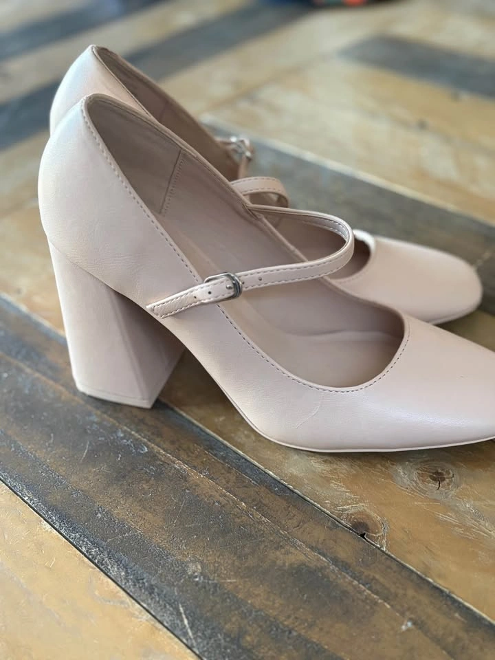 Women’s dress shoes. Sz - 8 - photo 2