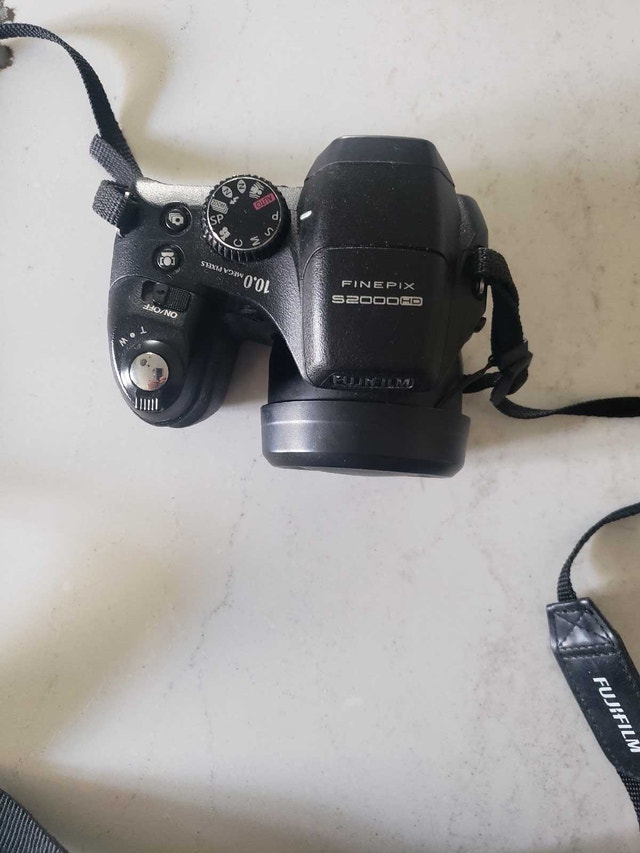 Fujifilm Finepix2000HD